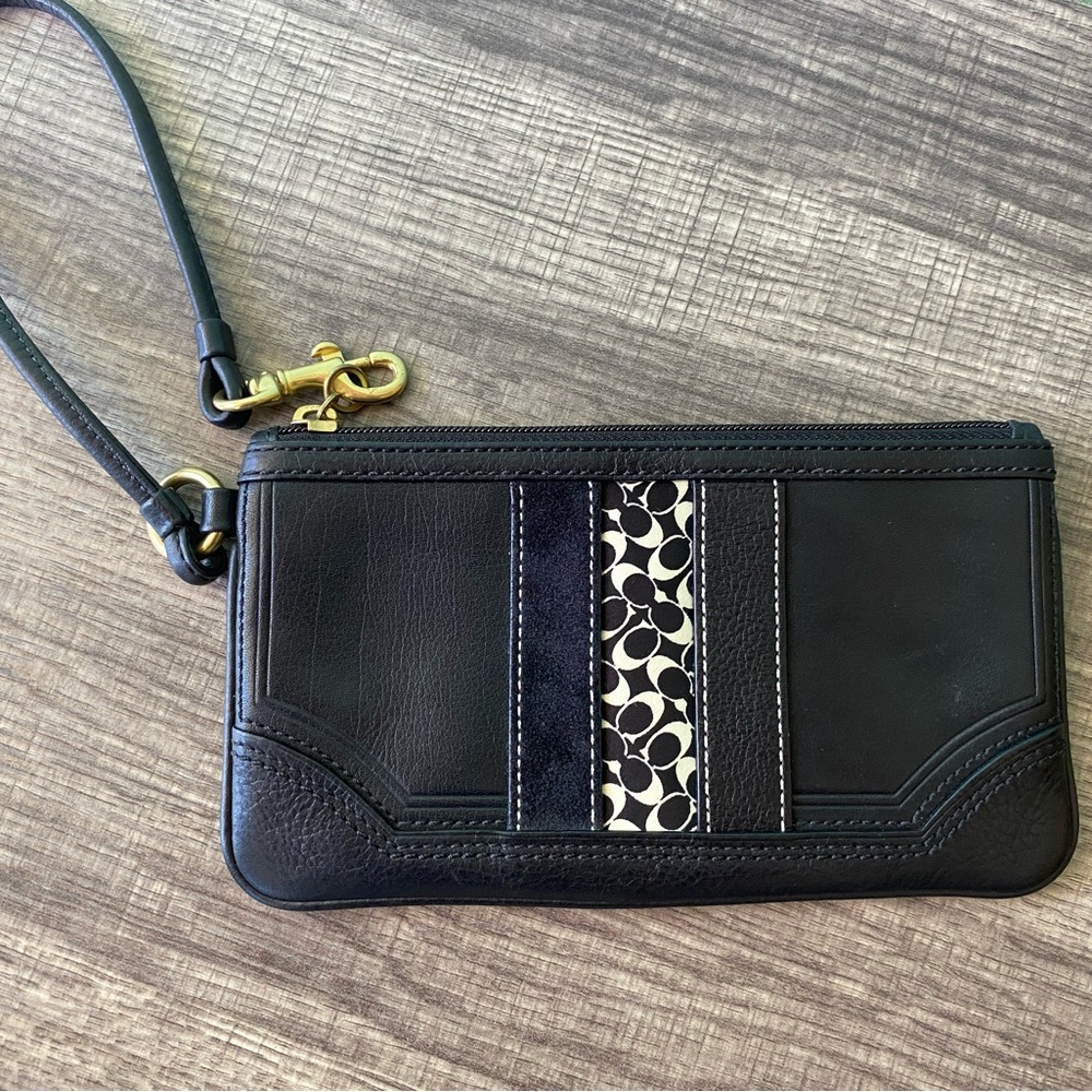 🧁 COACH Black Leather & Fabric Wristlet